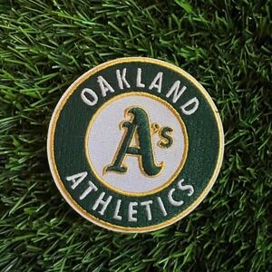 Oakland Athletics green and white embroidered patch